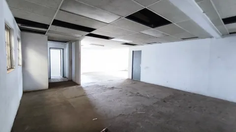 Meyers Corner, Cnr Shamrock & Reitfontein Road, Primrose